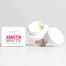 CREMA FACIAL BLANCA CON NICOTINAMINA Y ARBUTINA